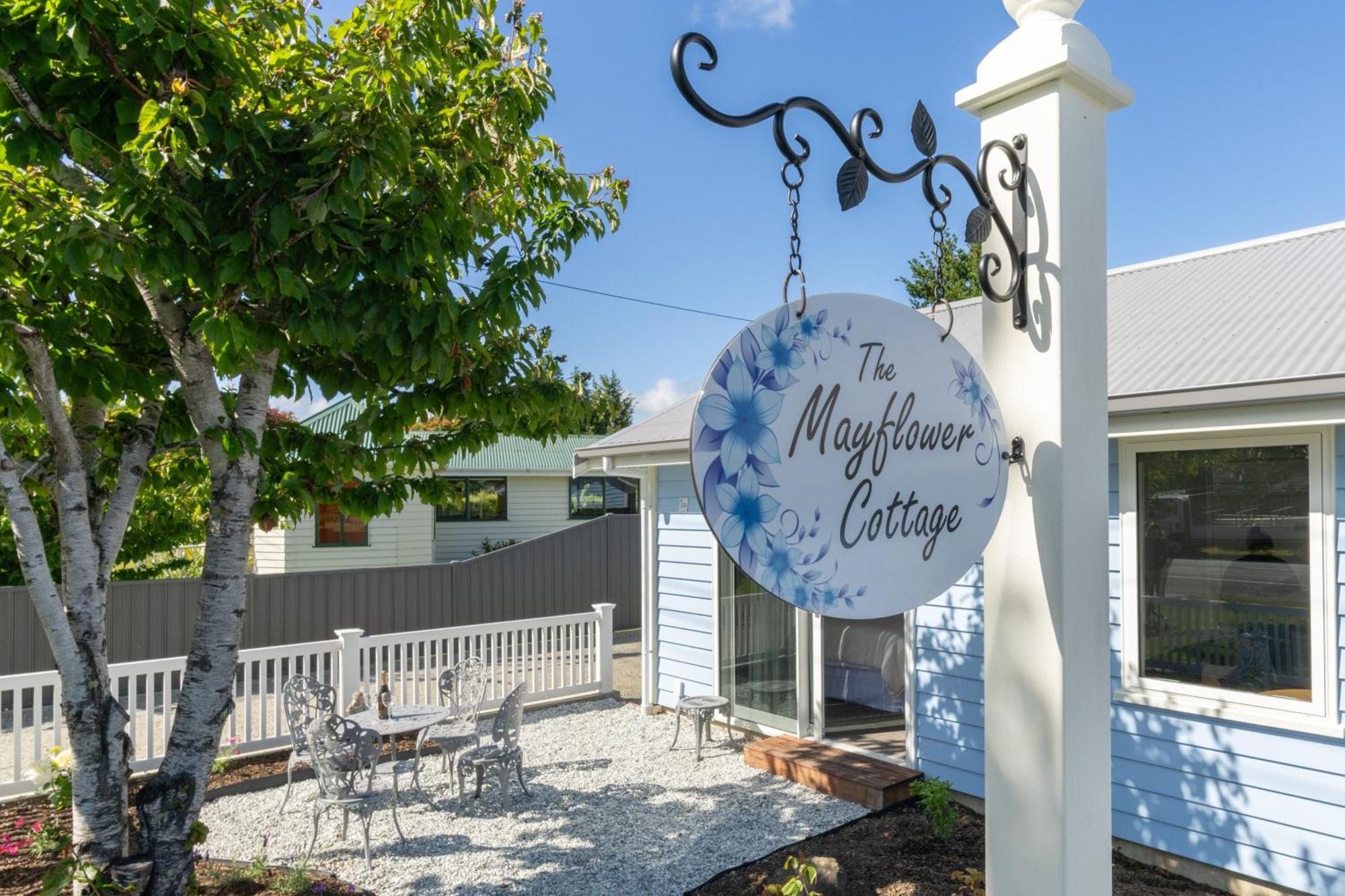 The Mayflower Cottage テアナウ エクステリア 写真